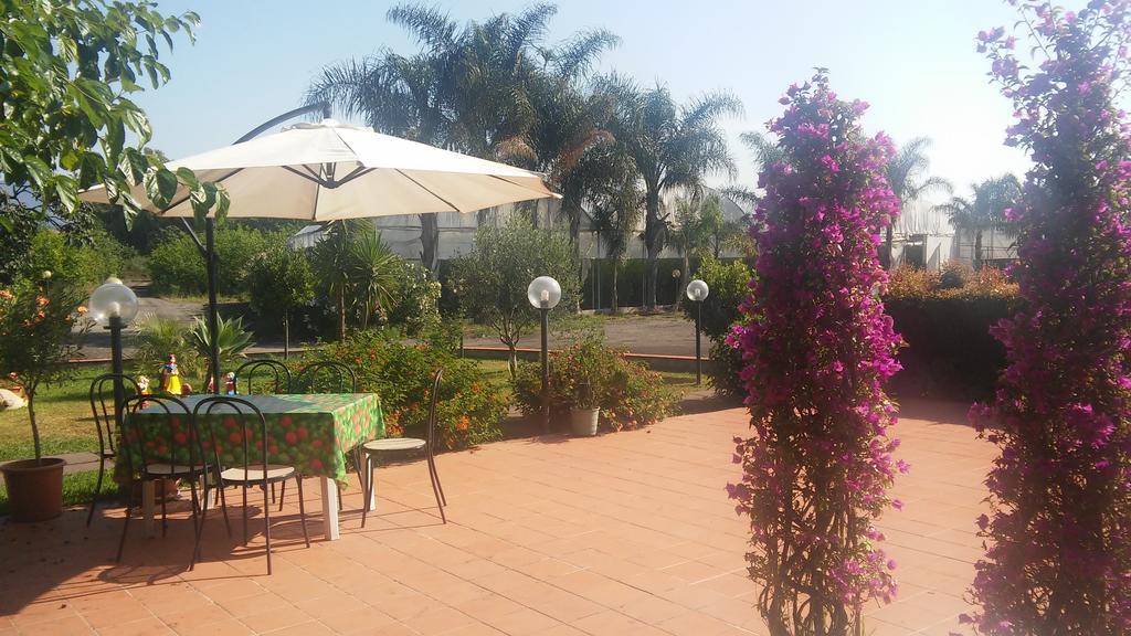Agriturismo Il Pozzo Antico Маскали Екстериор снимка